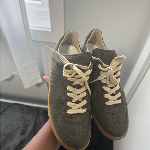 Maison Martin Margiela Green Minimalist Sneakers - Picture 1 of 5